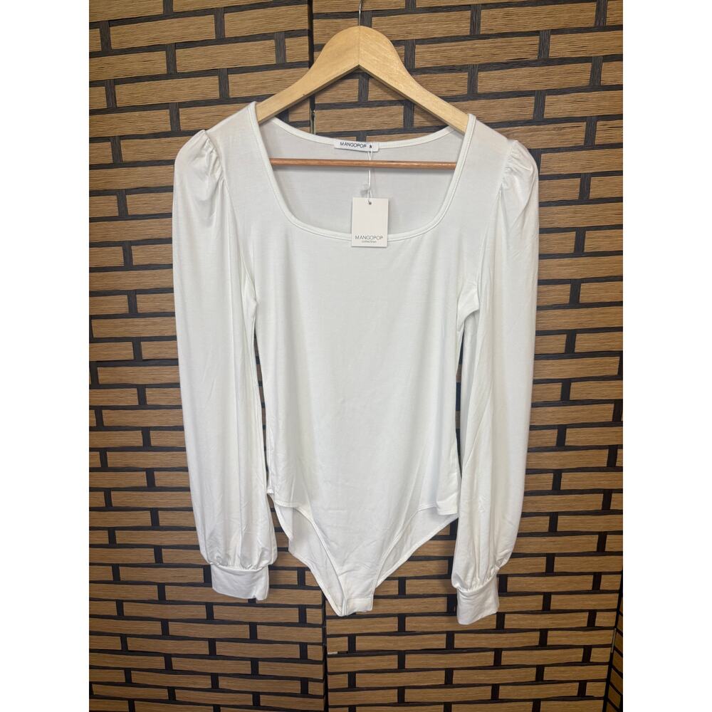 Mangopop White Long‎ Sleeve Bodysuit Size Medium